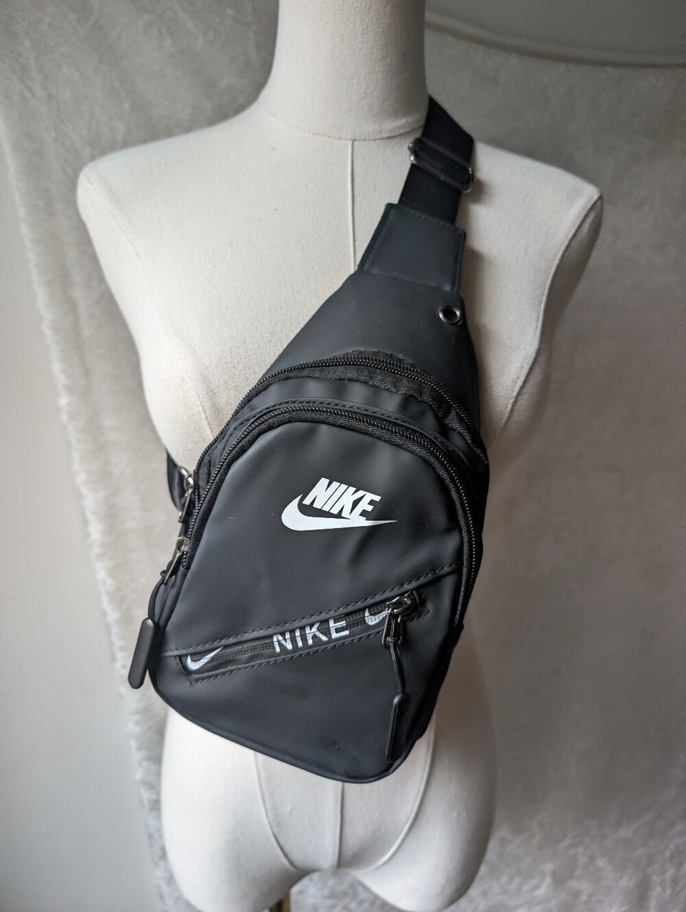 Nwot Nike Crossbody Bag Black